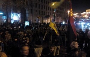 Украина, Киев, майдан, улица Грушевского, правоохранители, радикалы, Правый сектор, протестующие