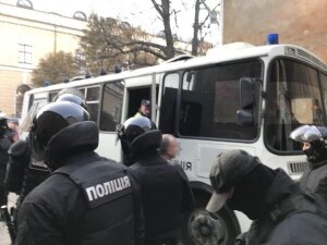 киев, украина, марш, упа, киево-печерская лавра, задержания, фото, видео, провокация 
