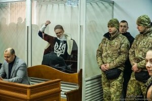 савченко, украина, политика, в клетке, суд, сизо, унижают, видео, верховная рада