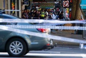 Мельбурн, Австралия, заложники, толпа, наезд, терроризм, полиция, жертвы, дети, травмы, пострадавшие