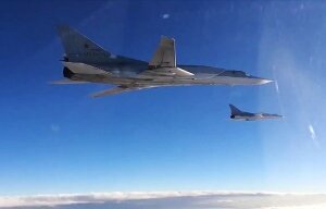 россия, минобороны, ту-22, черное море, наблюдательный полет, военный самолет