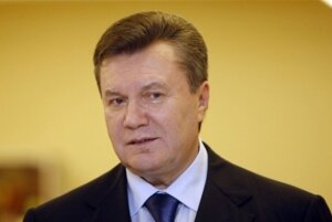 Украина, ГПУ, президент, Янукович, обвинения, майдан, Сердюк