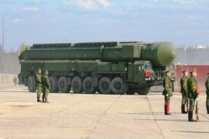 армия китая, кнр, ядерное оружие, межкнтинентальные баллистические. ракеты DF-41, Дунфэн-41", сша, трамп, 