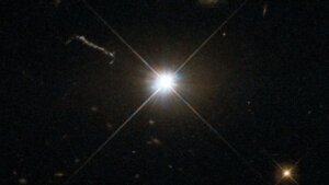 Австралия, космическое явление, созвездии Южной Рыбы, черная дыра, J2157-3602, Солнце, Млечный путь, рентгеновские лучи, ультрафиолетовые лучи
