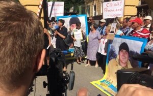 савченко, киев, митинг, пленные в донбассе, требования к власти, видео