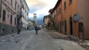 италия, землетрясение, толчки, разрушения, жертвы, спасатели 