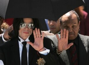Майкл Джексон, Джо Джексон, больница, госпиталь, рак, экстренно, доставлен, последняя, стадия, умирает 