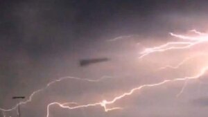 наука, технологии, НЛО США видео гроза погода (новости), происшествие, аномалия