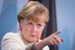 меркель, юнкер, политика, евросоюз, переговоры