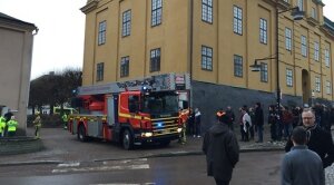 швеция, школа, взрыв в школе, полиция, скорая, спасатели, видео