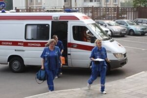 новгородская область, скорая помощь, врачи, происшествия, россия, пациентка, госпитализация