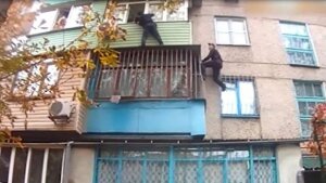 Украина, Мариуполь, штурм, полиция, видео, заложники, освобождение