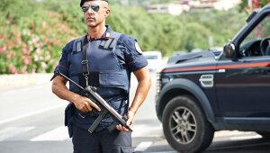 грабеж, Италия, арабы, преступники