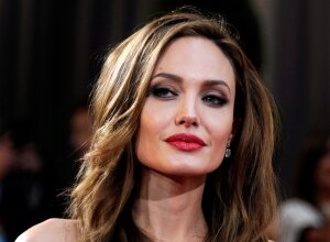 США, шоу-бизнес, Анджелина Джоли, Брэд Питт, анорексия, рак