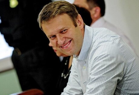 Вбросами ложной информации о политиках в преддверии 8 сентября занимались люди Навального