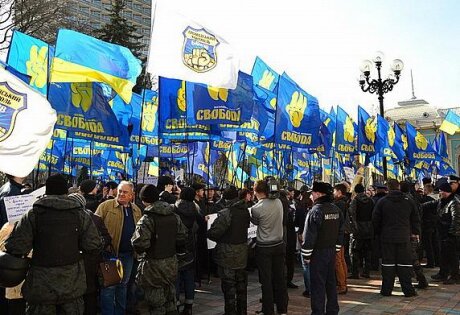 Протесты в Киеве: "Яценюка - в отставку". Фото, видео