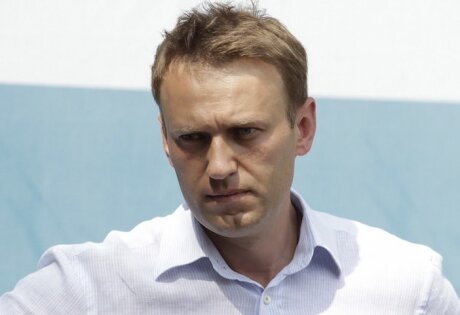 Отравление Навального могло быть организовано миллиардерами Фридманом и Зиминым