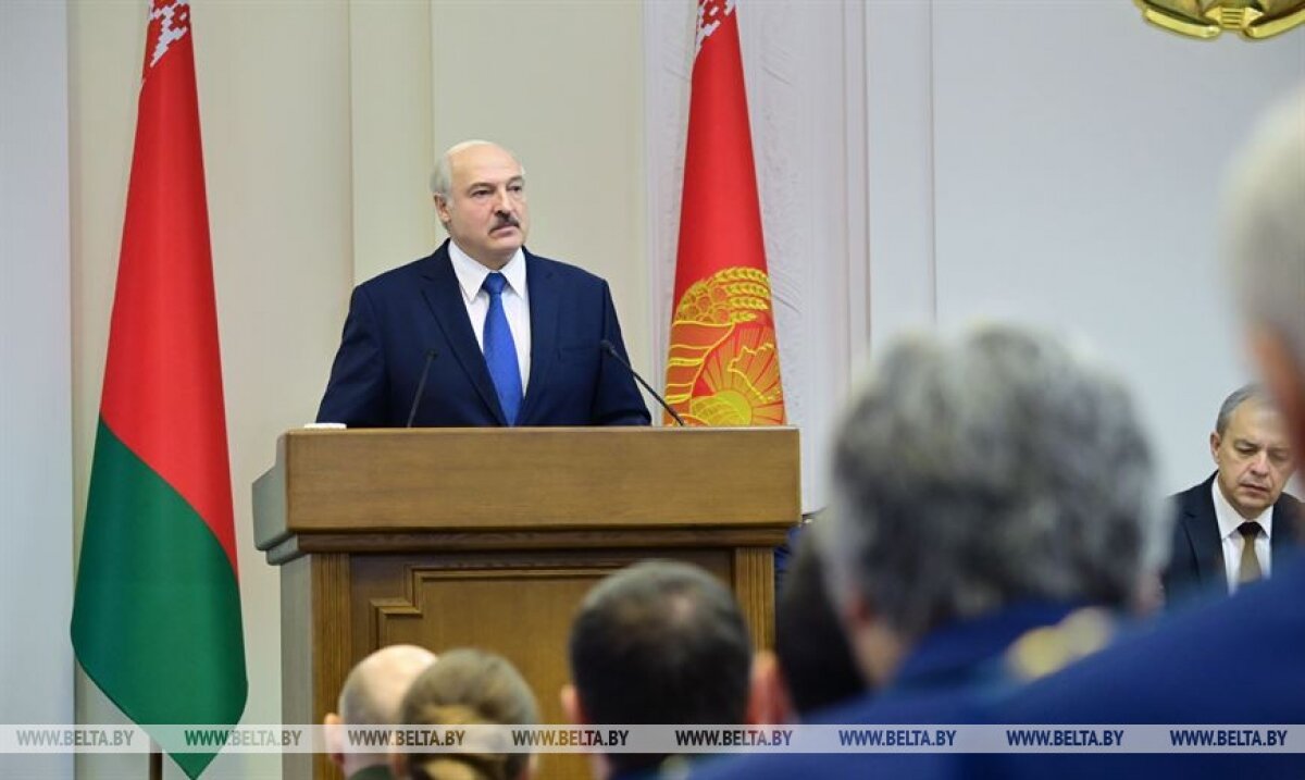 Лукашенко заявил о попытке захвата власти в Белоруссии: "Сегодня они повылазили"