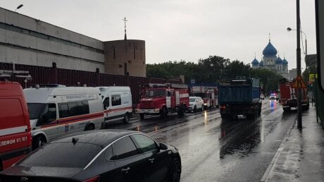 ​В Москве из-за пожара в женском СИЗО эвакуировали 850 человек - кадры
