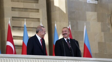Алиев лично намекнул на желание примириться с Арменией 