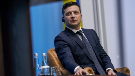 Зеленский о выборах в Донбассе: "Выйдут войска - и мы зайдем"