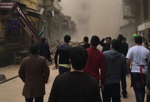 Турция, Стамбул, обрушение здания, видео